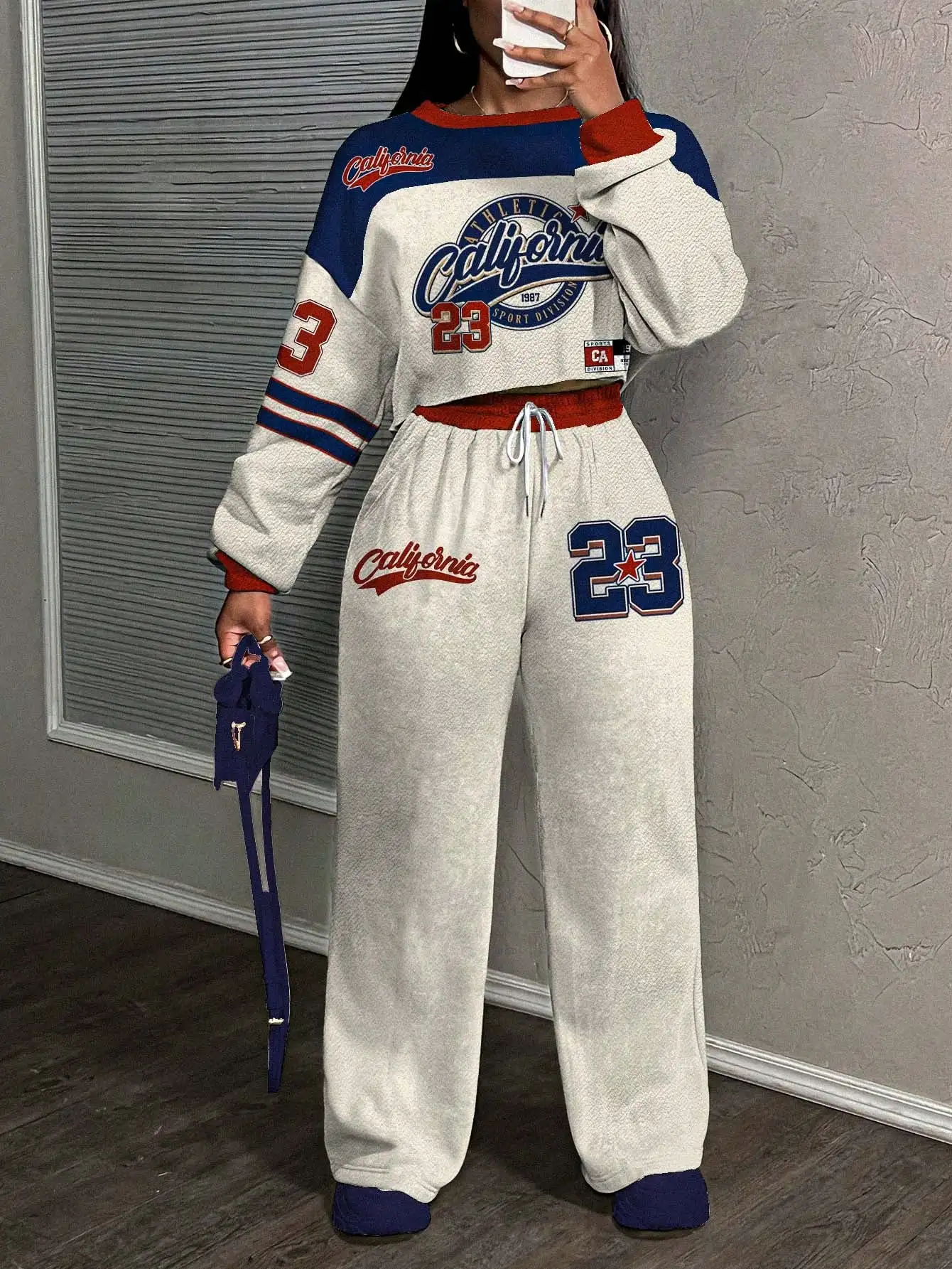 

Комплект из двух предметов California 23: укороченный топ и брюки с широкими штанинами для женщин, осень-зима