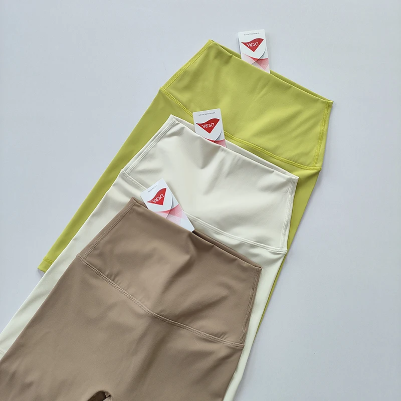 Pantalones cortos deportivos de Yoga para mujer, Shorts ajustados de ciclismo, cintura alta desnuda, transpirables, de secado rápido, para gimnasio,