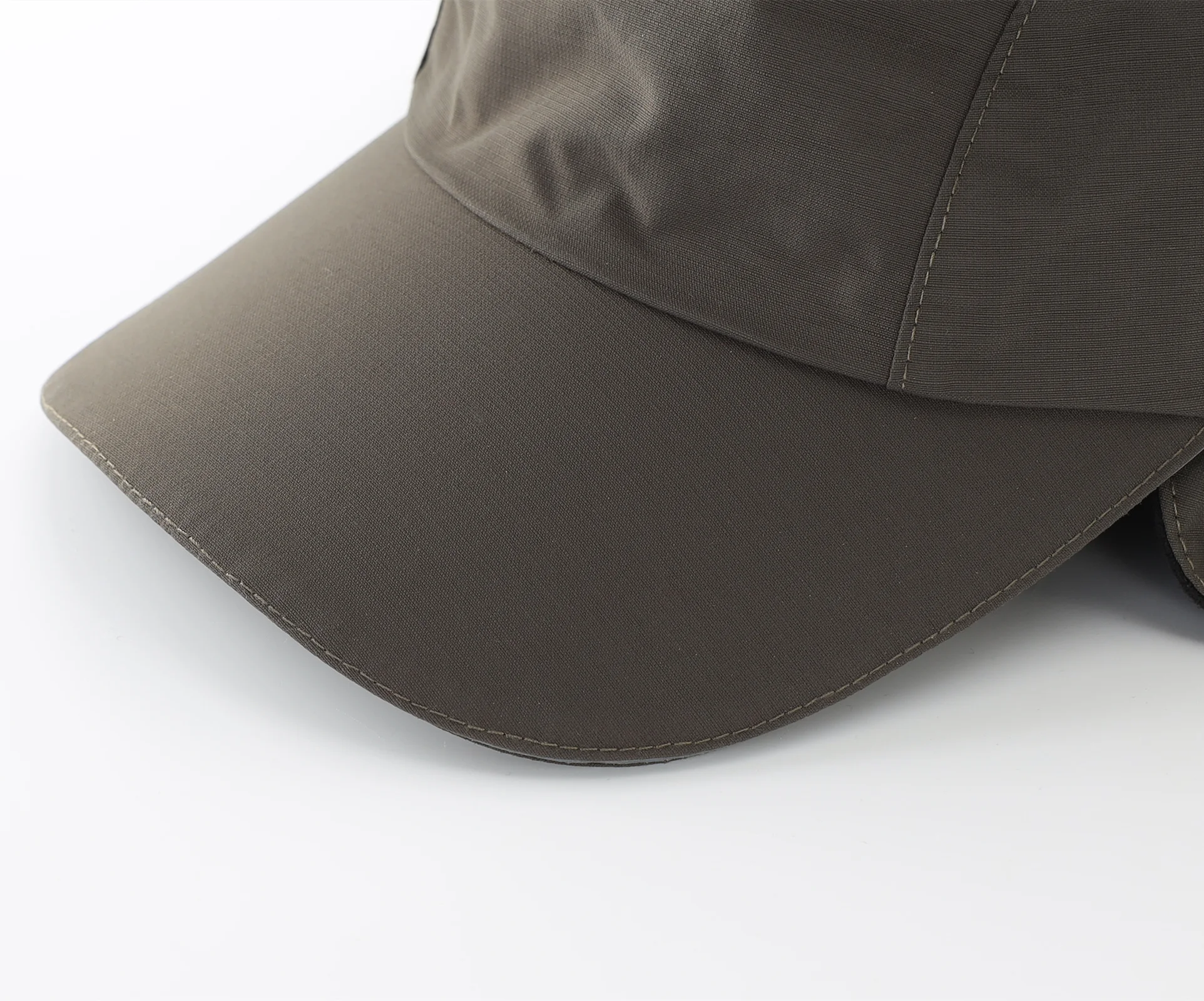 Connectyle Men's Water-Resistant Winter Hat Reflective Fleece Lined Earflap Cap Soft Warm Baseball Outdoor Sports Hat