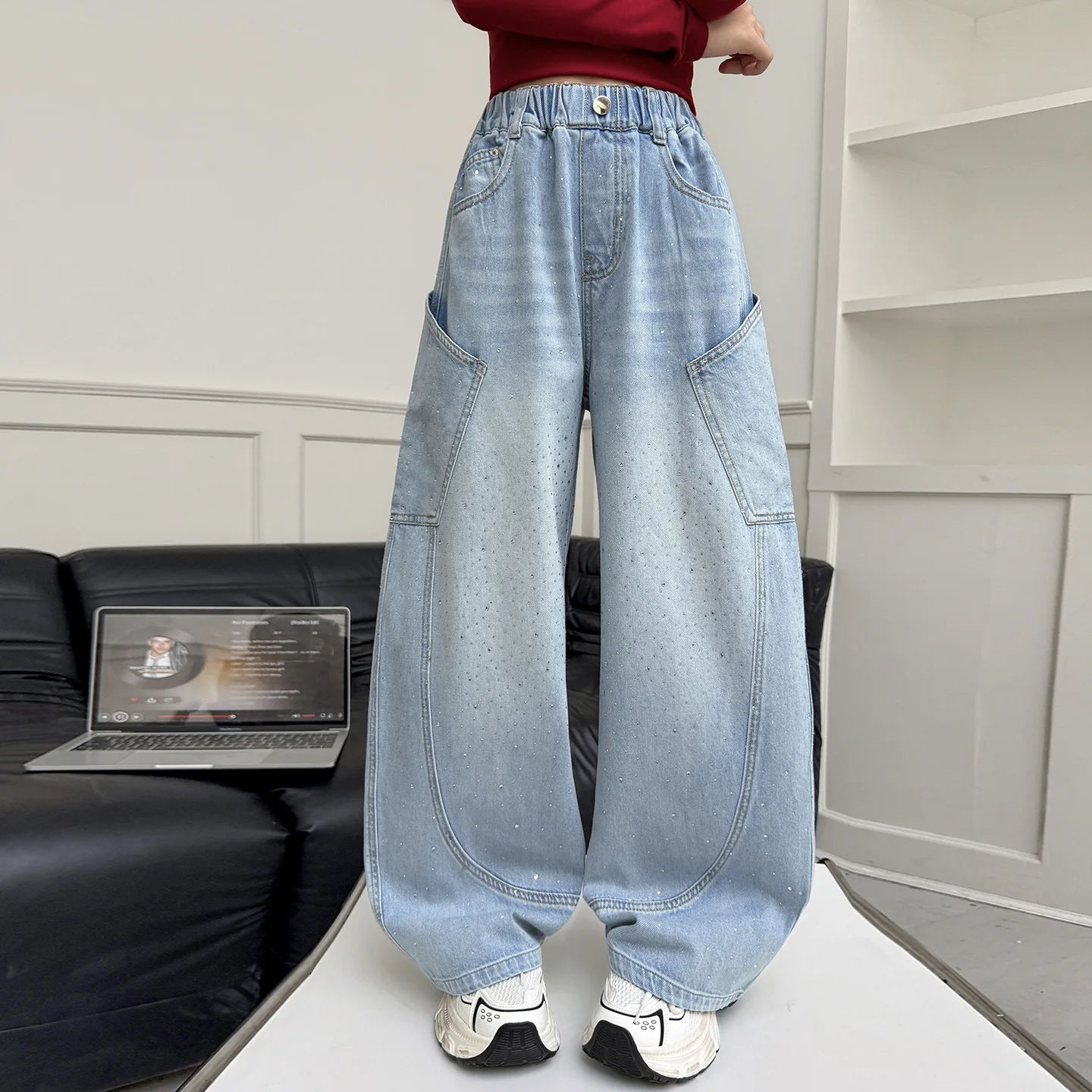Girls Fashionable Starry Hot Stamping Jeans 2026 Spring Outfit New Loose Straight Leg Curved Knife Pants Long Pants Trendy