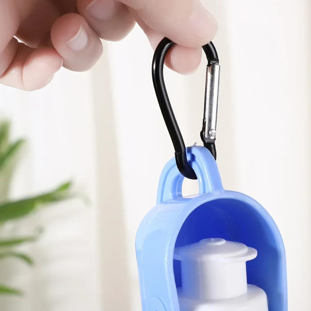 250/500ML Dog Water Bottle Folding Drinker Plastic Portable Water Bottle Pets Outdoor Travel Drinking Water Feeder Bowl for Dogs image 4