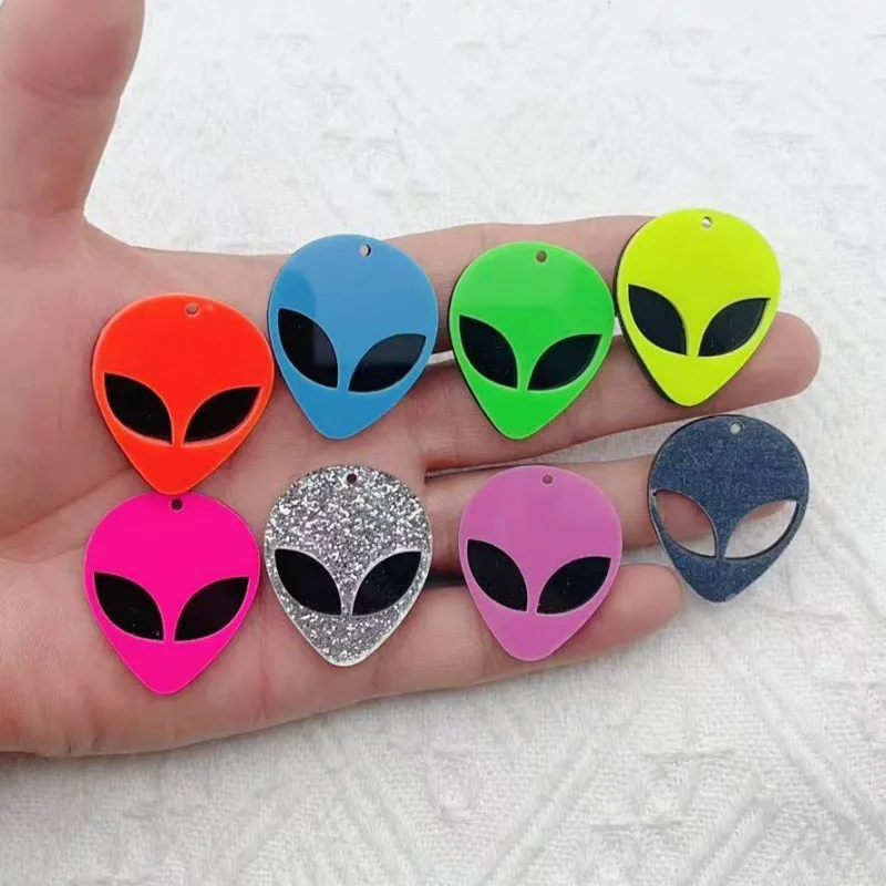 10 Stück Acryl-Doppelschicht-Alien-Anhänger, cremefarbene Handyhülle, DIY-Material für hängende Ohrringe