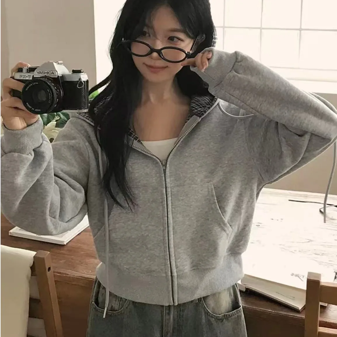 

Короткая повседневная свободная женская куртка в корейском стиле, шикарный универсальный клетчатый свитшот с капюшоном, открытый кардиган для молодых женщин