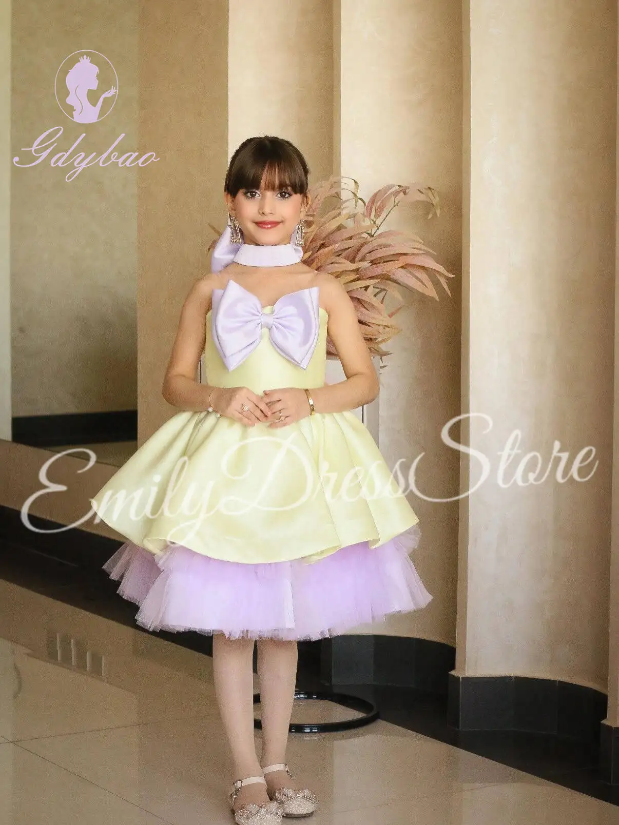 

Customized Yellow Flower Girl Dress For Wedding Bow Sleeveless Knee Length Elegant Kids Birthday Party First Communion Gown