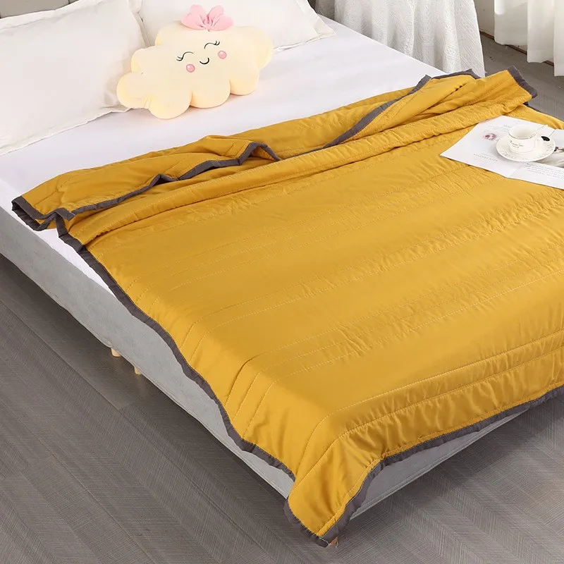 New Cooling Blanket For Bed Ice Fiber Thin Blankets High Quality Skin-Friendly Cool Quilt Spring Summer Breathable Cooler Quilt