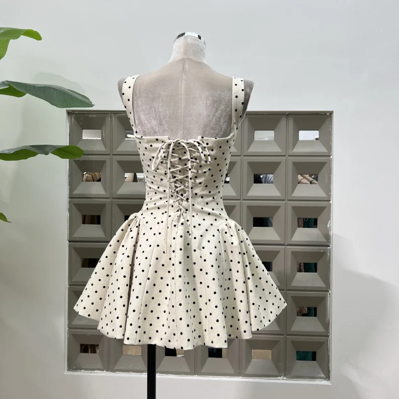 لعوب الحد من العمر النمط الفرنسي تاريخ الزي توافدوا البولكا نقطة التعادل الخصر فستان بناتي صغير صغير