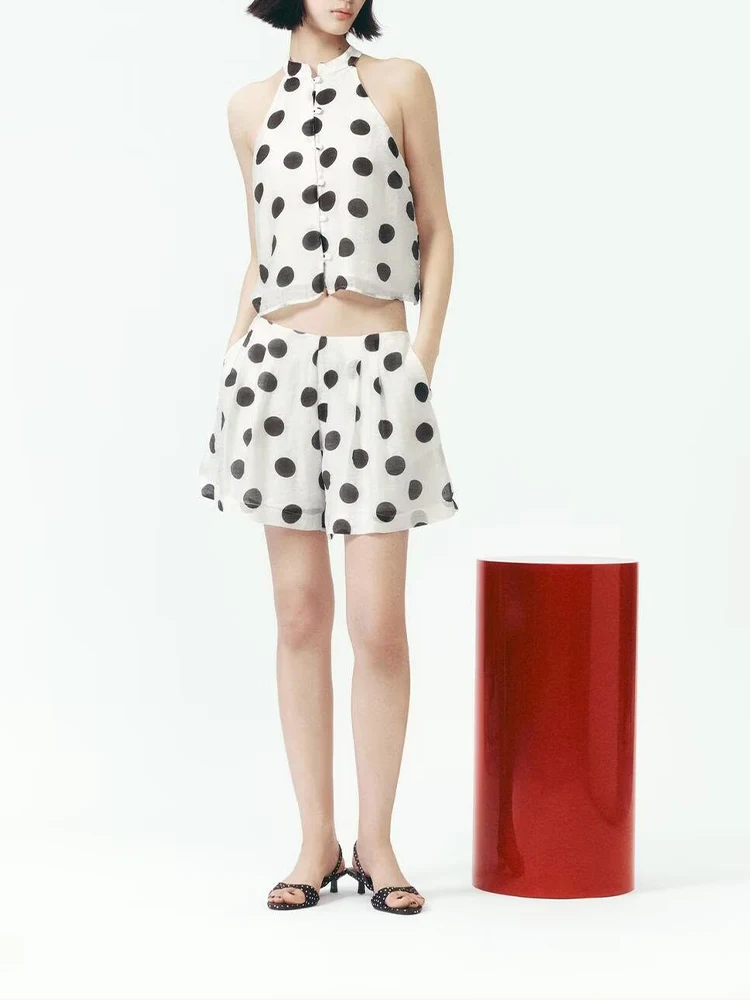

European style new women's fashion versatile temperament polka dot halter neck top pleated casual shorts suit