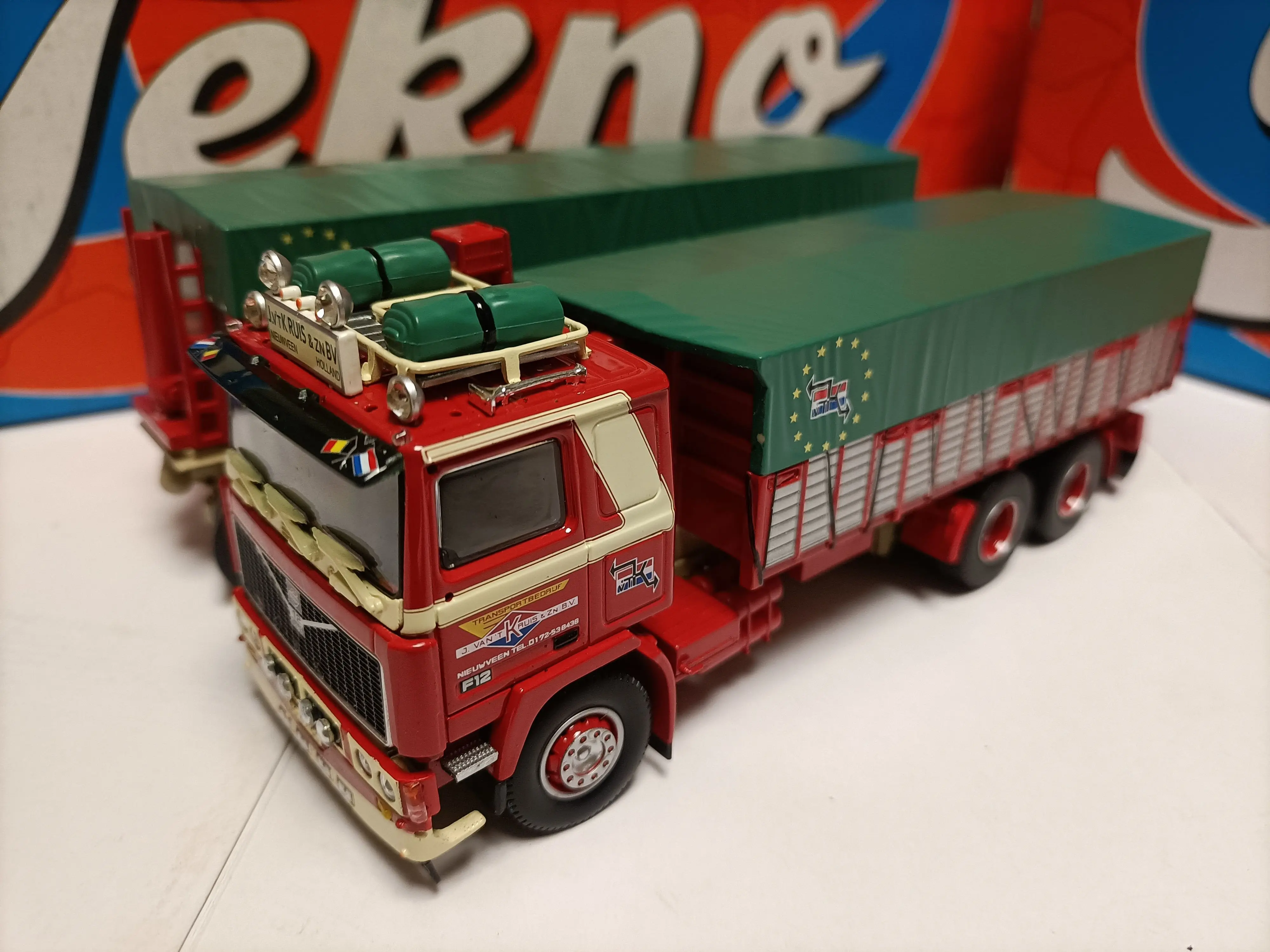 TENKO 1:50 F12 Kruis Jaco Truck Simulation Limited Edition Alloy Metal Static Car Model Toy Gift