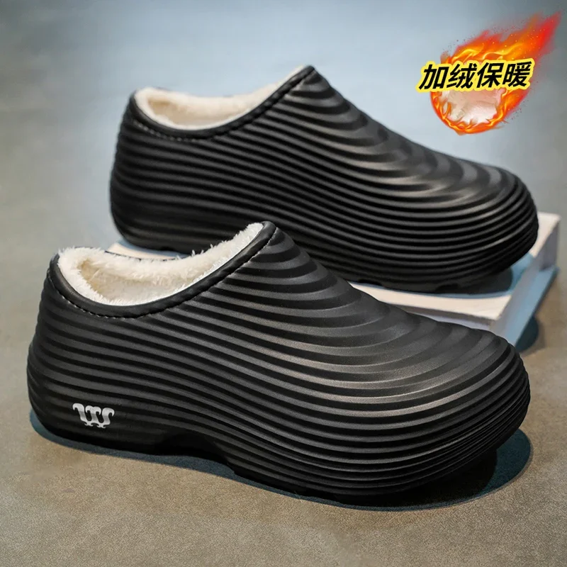 New Men's Winter Cotton Shoes Are Waterproof and Anti-slip. Chef Shoes Are Warm and Easy To Clean. Kitchen Shoes 36-44