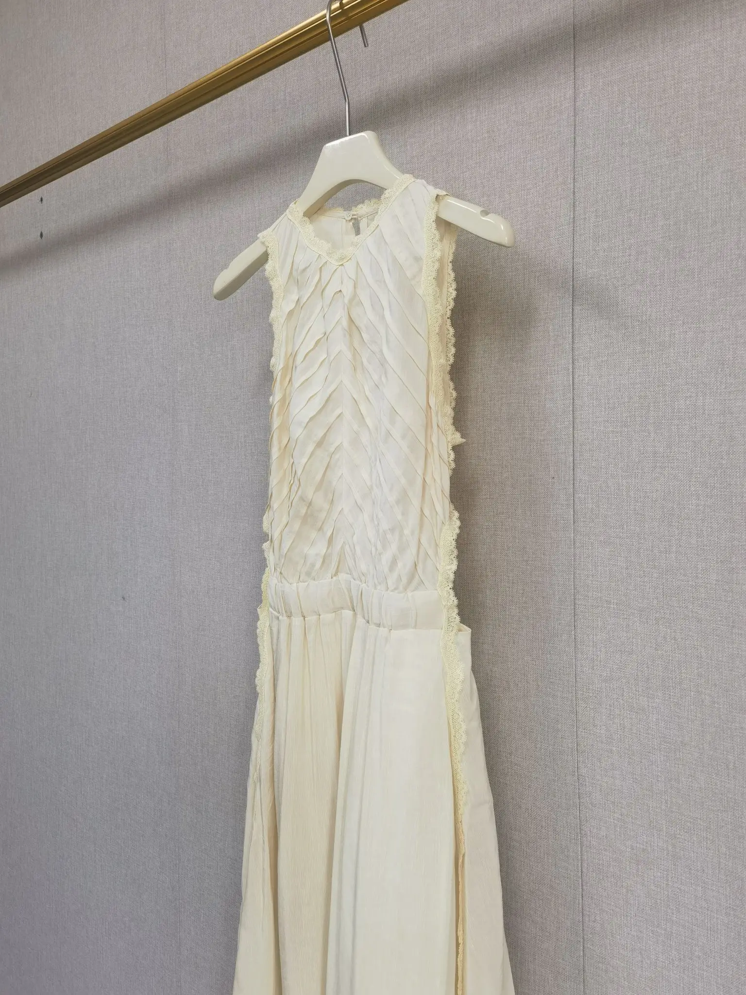 

Spring/Summer Women O-Neck Sleeveless Solid Lace Trimmed Maxi Dress High Waist A-line Bow Belt Fashion Pinafore Dress