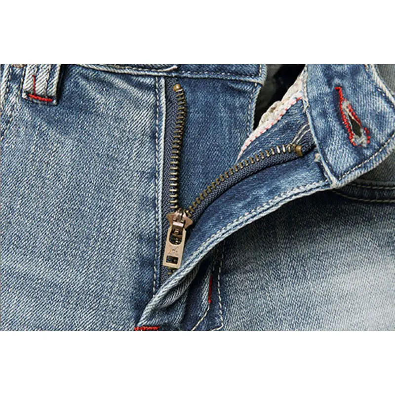 Street Fashion Men Jeans Retro Light Blue Stretch Slim Fit Ripped Jeans Men Patched Designer Embroidery Vintage Denim Pants