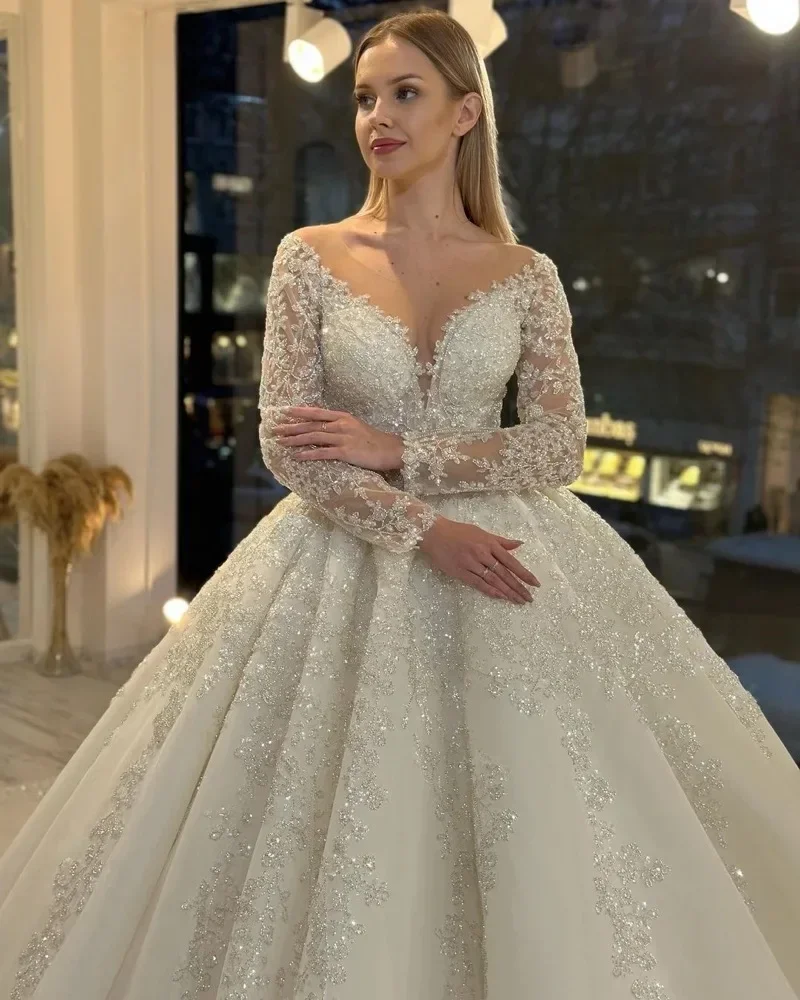 Robe de mariée luxueuse et scintillante en dentelle perlée et paillettes pour femmes, Sexy, col en v, manches longues, robe de mariée personnalisée, nouvelle collection