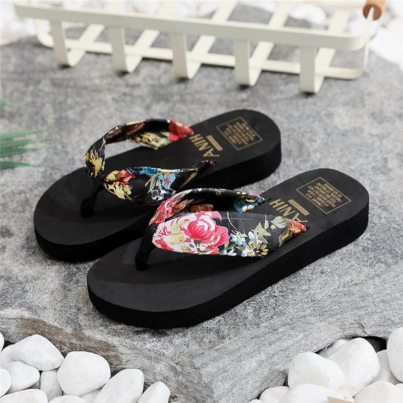 2023 Fashion Women Flip Flops Summer Beach Platform Slippers Casual Outside Wedges Sandals Summer Women Shoes Leisure Slippers