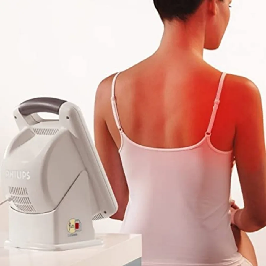 Beurer IL50 Infrared Heat Lamp Heated Red Light Therapy Lamp for Body, Face, Sinuses, and Skin - Effective Muscle Pain and Cold