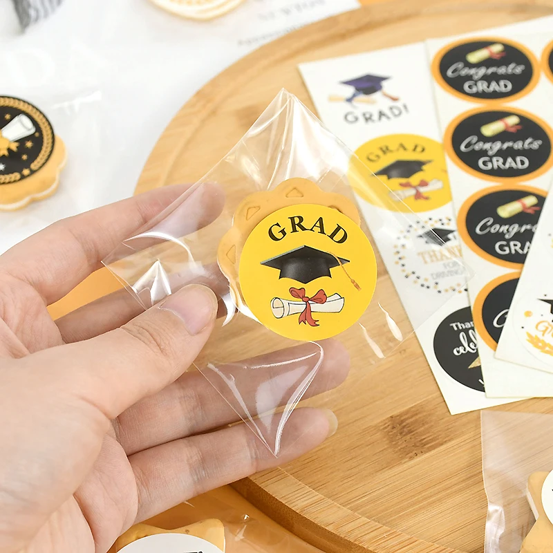 120pcs Graduation Stickers Graduation 2024 Gift Labels Sticker Congratulation Graduation High School Graduation Party Decoration