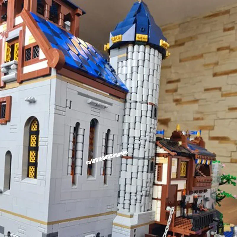 Novo 10648 pçs moc europeu medieval vista de rua preto castelo real modelo diy ideias criativas crianças brinquedo presentes aniversário quebra-cabeça personalizado
