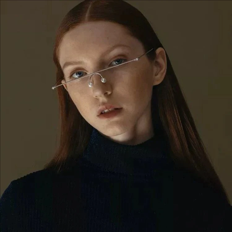 Unique Lens Free Pearl Embellished Face Line Jewelry Cool Edgy Street Style Versatile for Street Snap Music Festival Accessory