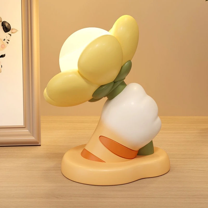 

Cute Healing Cat Claw Flower Atmosphere Desk Lamp Desktop Decoration Entrance Living Room Bedroom Bedlight Luxury