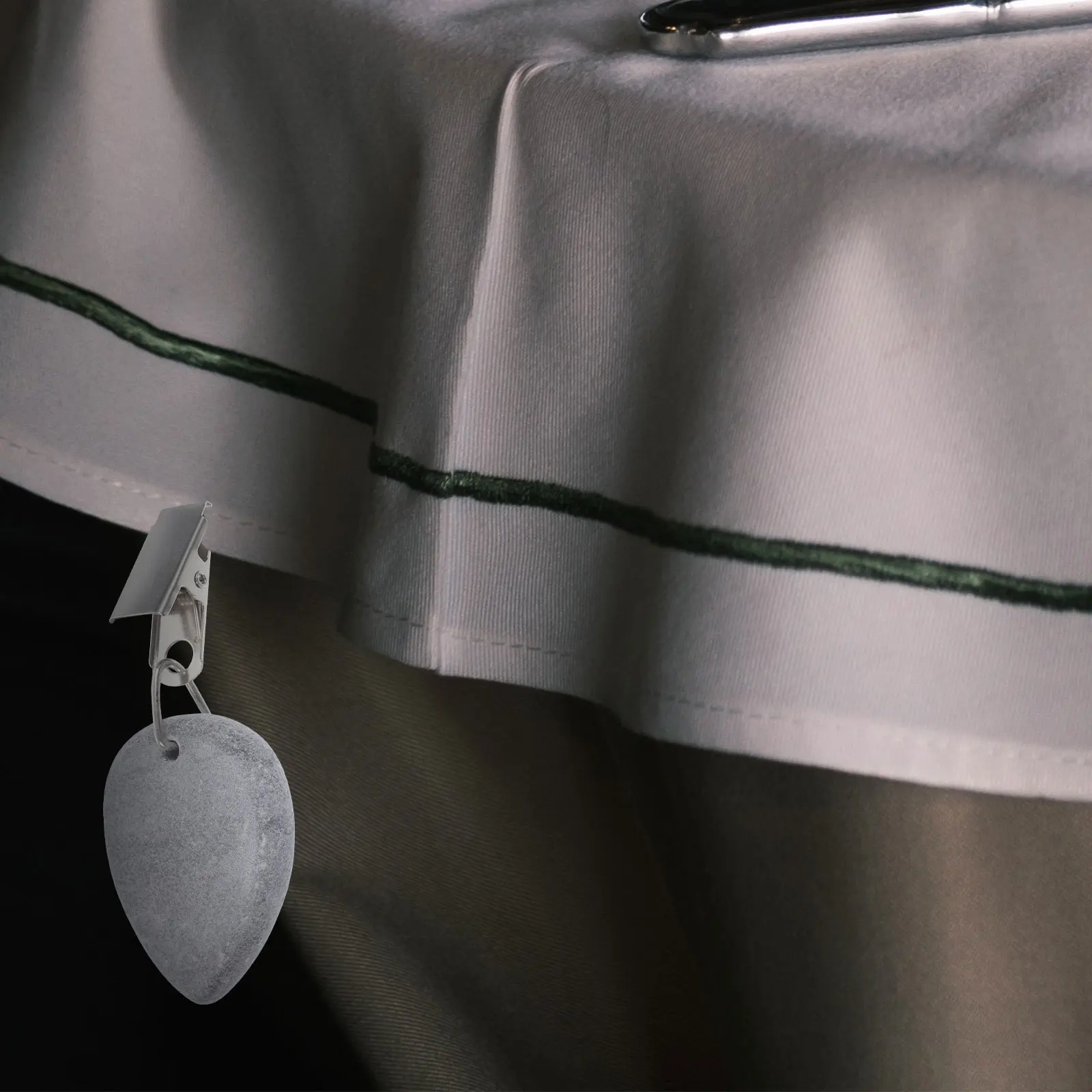 

4pcs Tablecloth Weights 3 5x4 5 White Drop Shape Camping Clips for Outdoor Home Party Restaurant Buffet Banquet Wedding