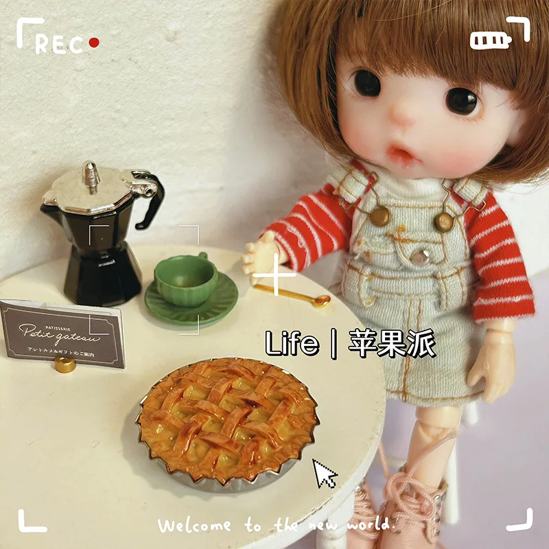Miniature Resin Toy Model Afternoon Tea Dessert Simulation Apple Pie Fruit Pie Dollhouse Accessory Creative Doll House Toy