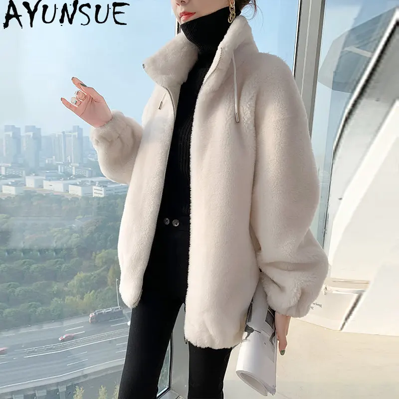 

Fur Coats Women Winter 2022 Trend Midium Real Wool Coat Ladies Women's Hoodie Lamb Hair Fur Jackets Overcoat Female Manteaux FCY