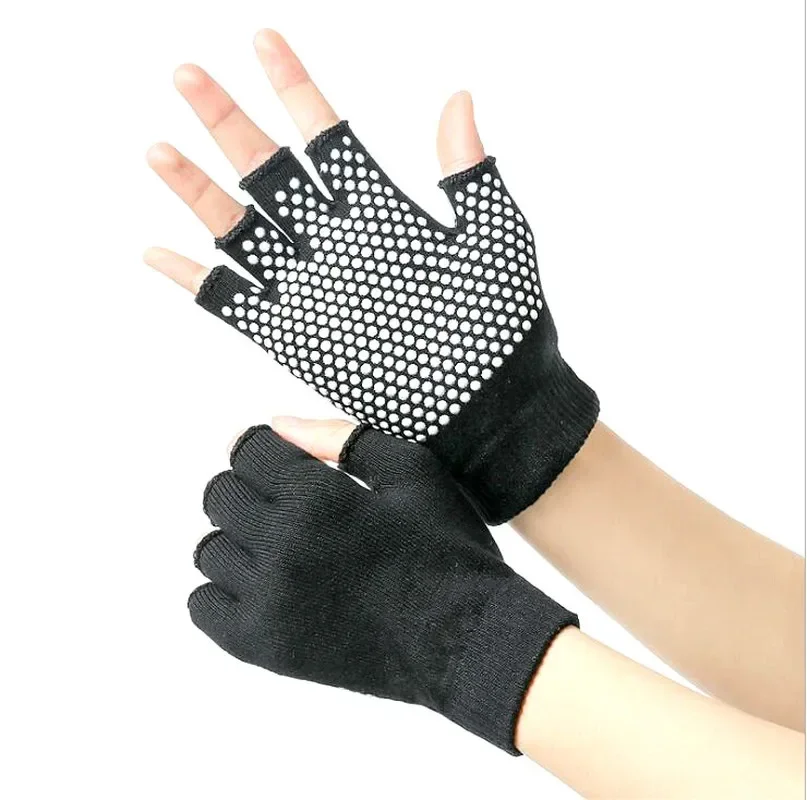 New 2026 Fashion Solid Color Gifts Autumn And Winter Gloves Work Performance Props Gloves Outdoor Sports Half Finger Gloves