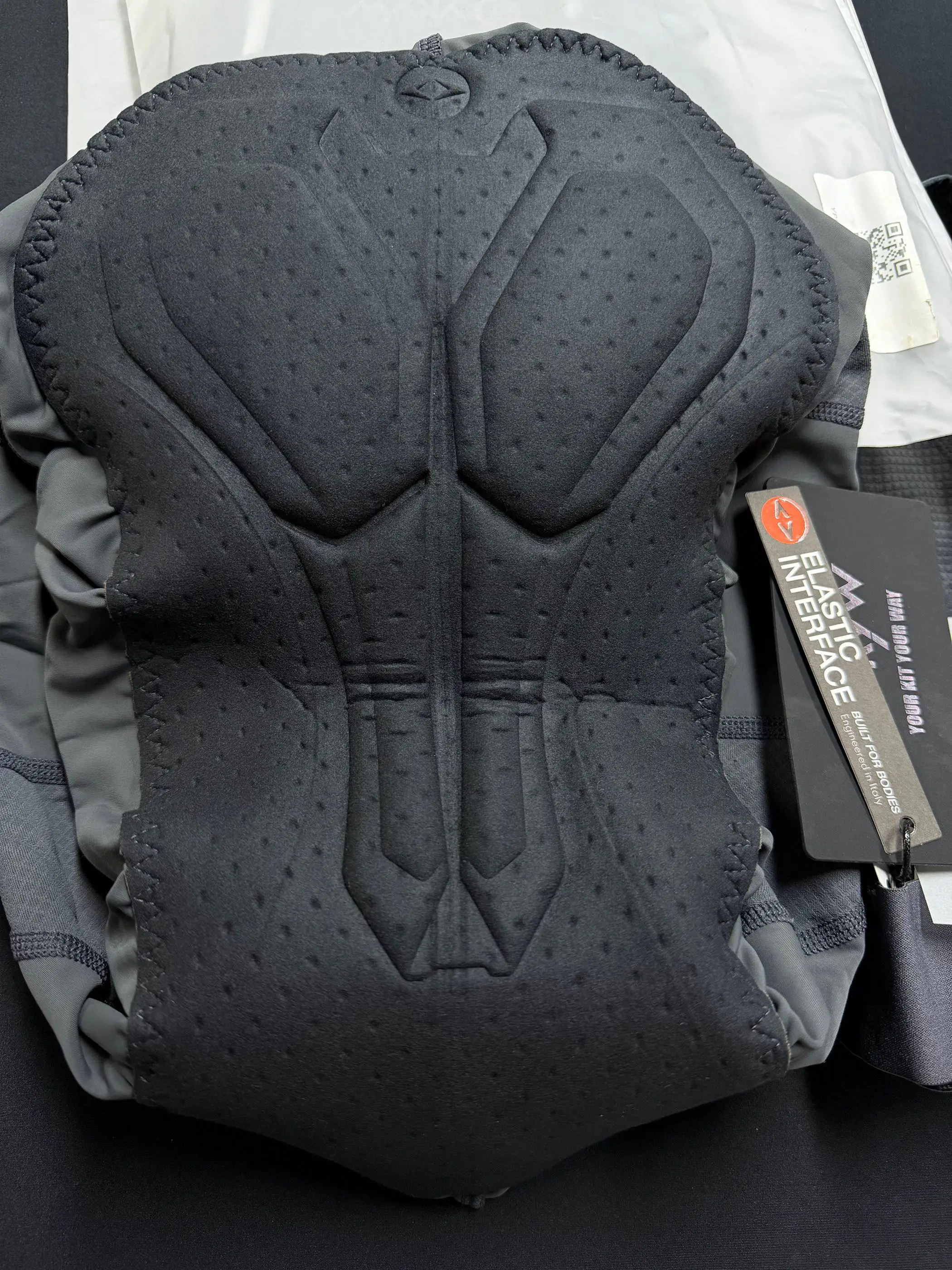 YKYWBIKE Herren Radsport-Trägerhose Italien Elastic Interface 7 Stunden Gepolsterte Profi-Fahrradhose Rennrad-Radlerhose – Detail 17