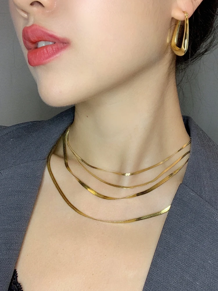 

Titanium With 18K Gold Snake Chains Choker Necklaces Women Stainless Steel Jewelry Punk Party Designer Club Ins Rare Japan Hot