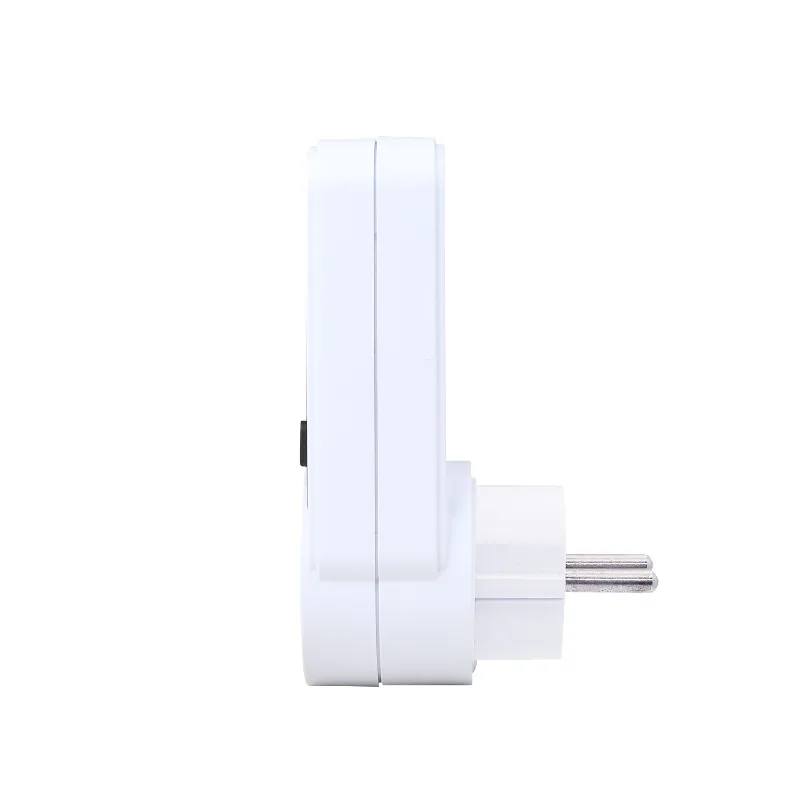 Large screen German standard power metering socket, power monitor intelligent