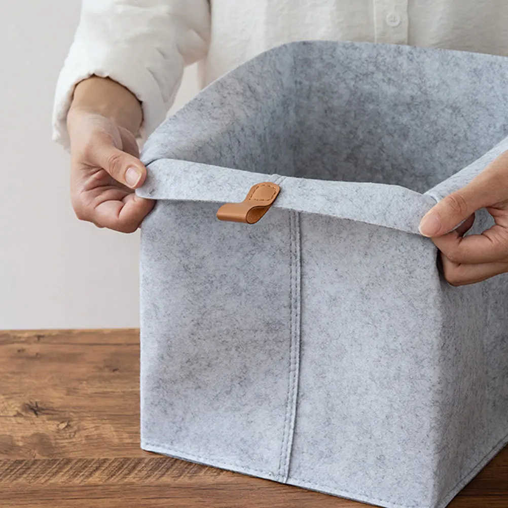 

Dark Grey Felt Storage Basket Organizer with Handle Desktop Sundries Storage Box for Nursery Bathroom