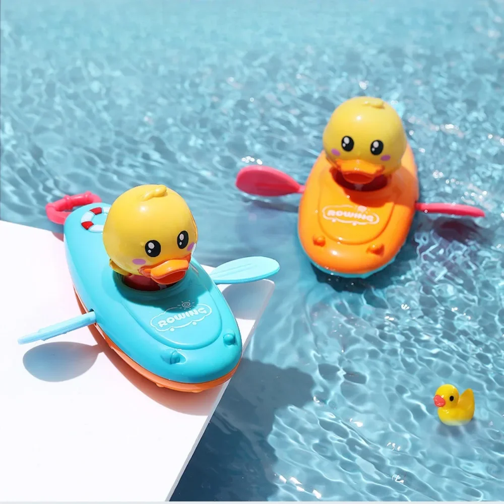 

Children's Water Toys Delicate Cartoon Yellow cartoon Ducklings Kayaking Summer Baby Bath Toys Baby Bath Accessories kids gift