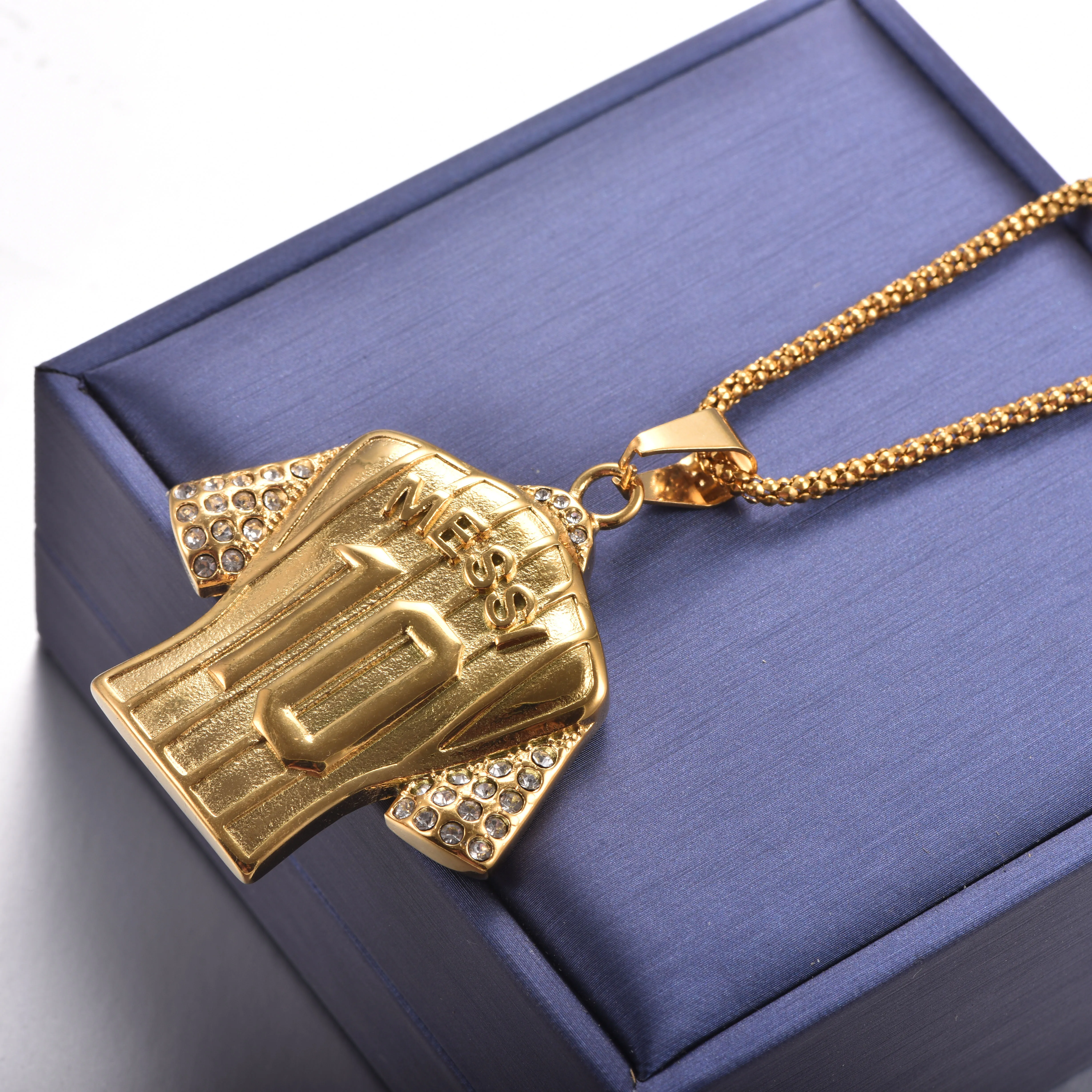 Vergoldeter Edelstahl-Jersey-Anhänger, Fußballtrikot-Charm, Hip-Hop-Sport-Halskettenanhänger für Männer, Fanschmuck – Detail 8