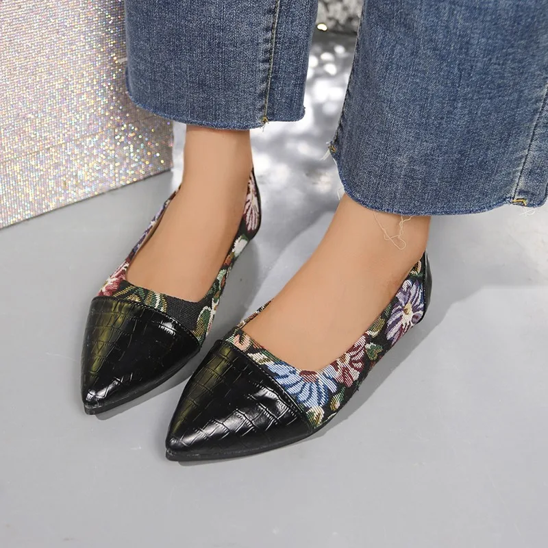 

Женские уличные модные и удобные лоферы с принтом на плоской подошве, с острым носком, на плоской нескользящей подошве, дышащие, повседневные, 2024