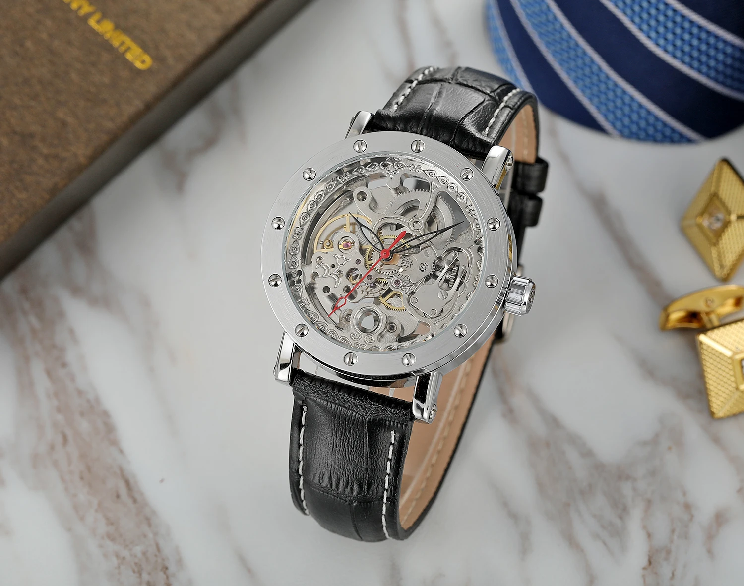 FORSINING Trendy Classic Mens Watches Engraving Automatic Mechanical Rivet Inlay Case Leather Strap Luxury Business Wristwatches