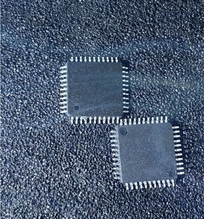 1-100PCS CSR8635B04-IQQF-R CSR8635B04U CSR8635 PIC16F874A-I/PT PIC16F874A LVC14A SN74LVC14ADR P161G TLP161G TLP161
