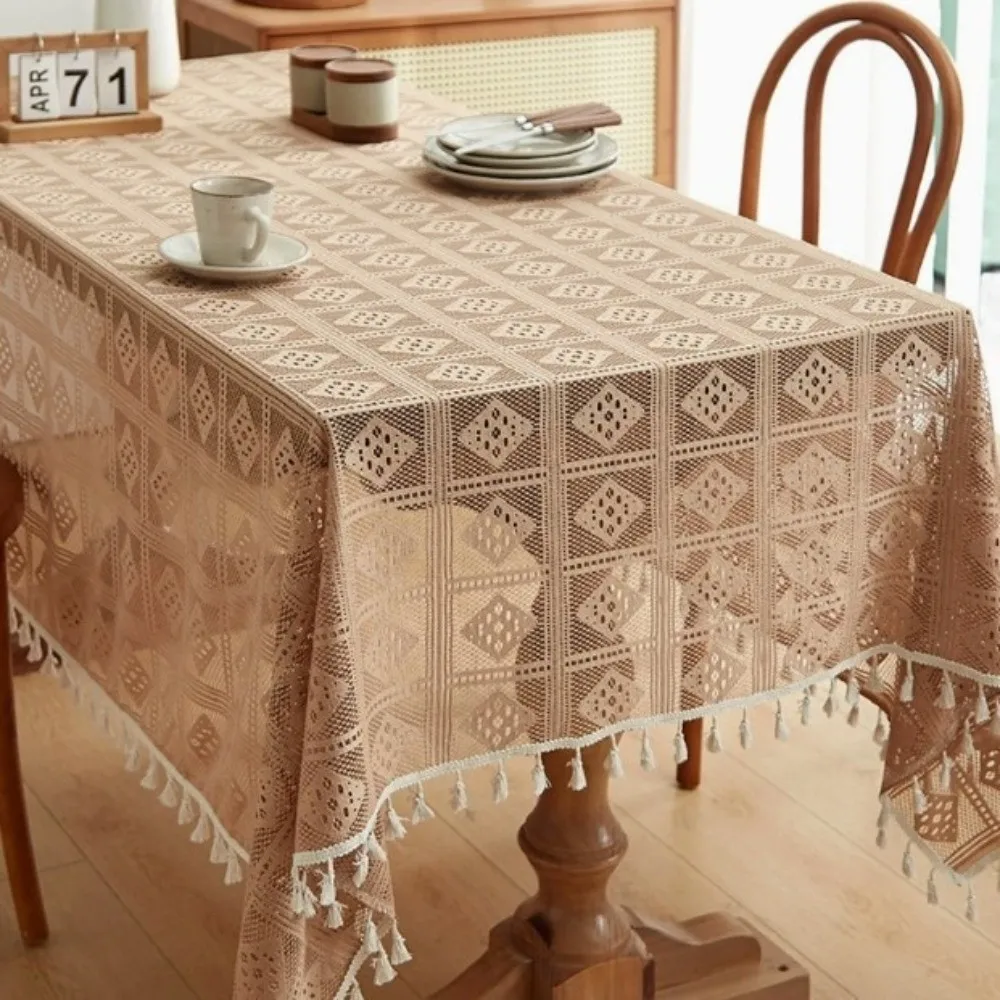 Rectangular Hollowed Out Tablecloth Dust-Resistant Non-Slip Retro Tablecloth Checkered Pattern Dustproof Lace Tablecloth Party