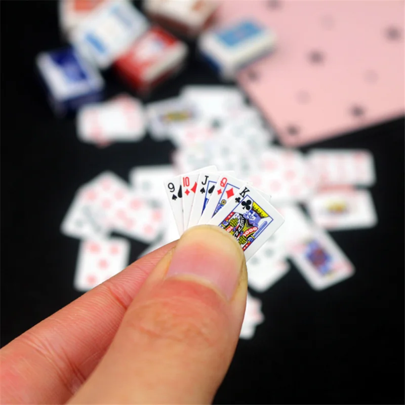 

2Sets Mini Poker Playing Cards Random Funny Models Poler Cute Miniature Games 1:12 Doll Toys Decorative Dollhouse Accessories