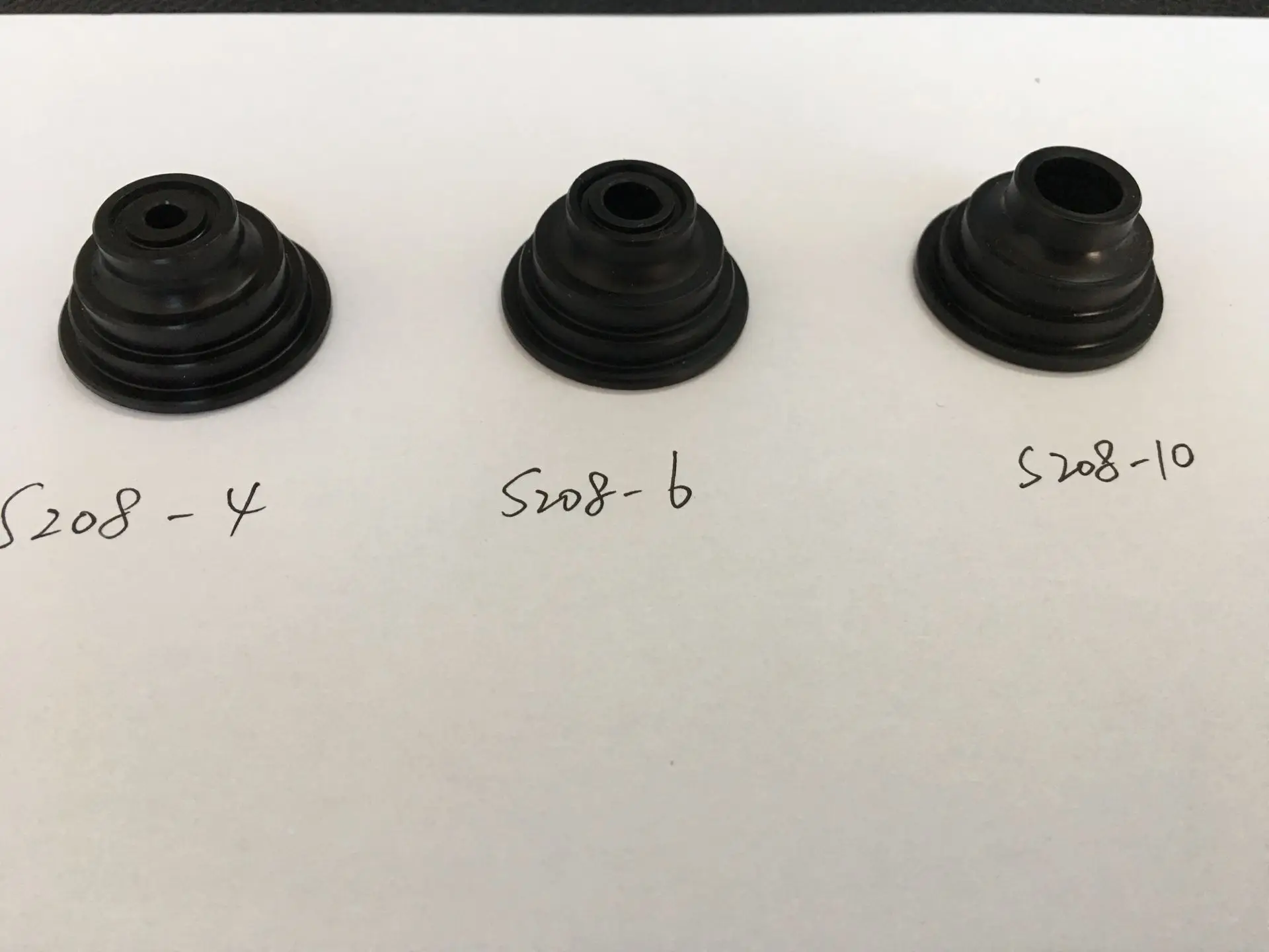 

(2 шт./компл.) ID = 4 мм S208 Нижняя насадка для воды (с канавкой, без уплотнительного кольца) для станков Sodic k A350, A500 WEDM Промывочная насадка