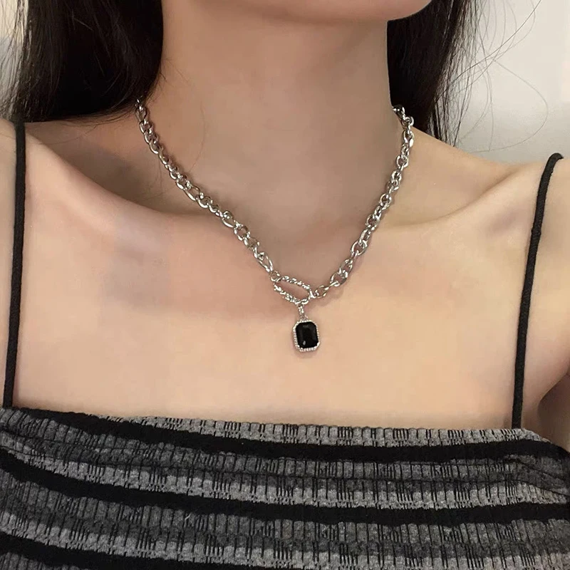 Personality Fashion Gemstone Necklace Trend Clavicle Chain Sweater Chain Pendant For Women Girls Party Jewelry Accessories Gift