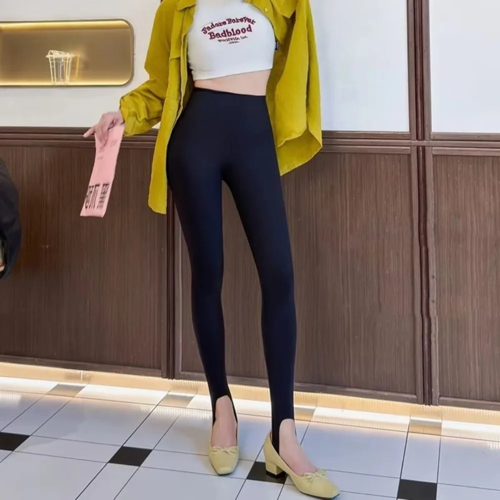 

Fashion High Waist Sharkskin Leggings Stretch Tight Fit Step on Foot Leggings Spring Summer Thin Stirrup Leggings Women