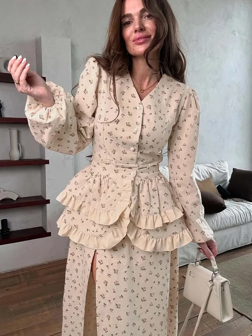 Spring New Women's Elegant and Sexy Printed V-neck Bubble Sleeve Long Sleeve Button Ruffle Waist Cap Split Skirt Two Piece Set