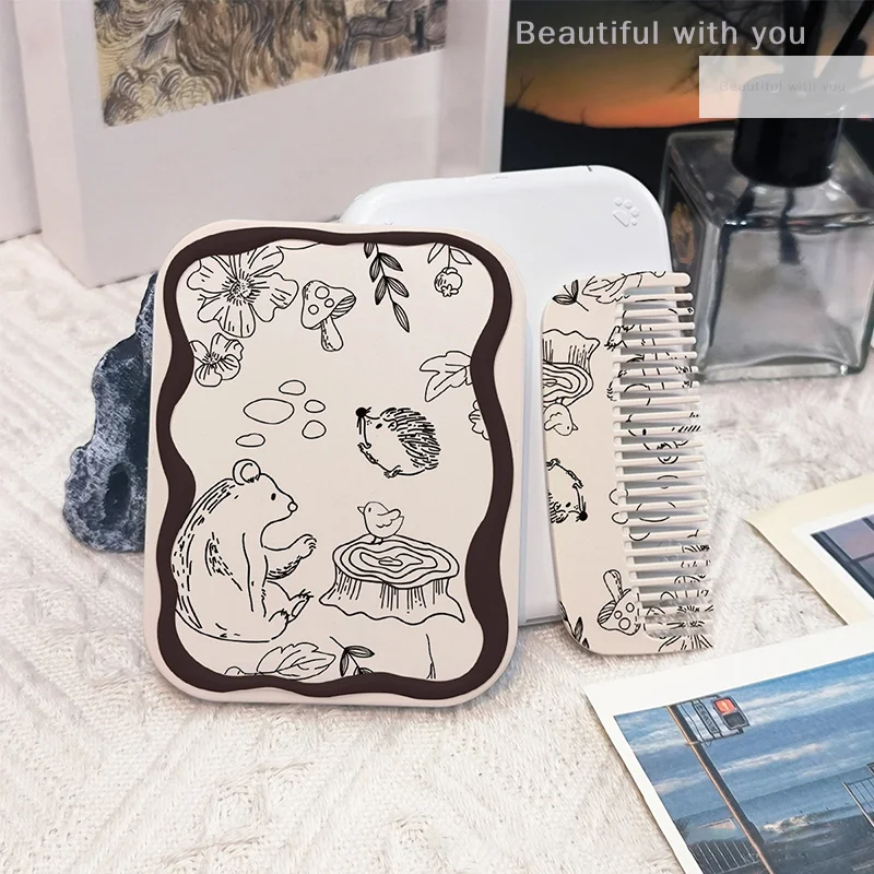 

Cartoon Hedgehog Pattern Flip-Top Folding Makeup Mirror Portable Pocket Mirror Rectangle Cosmetic Mirror With Comb For Women