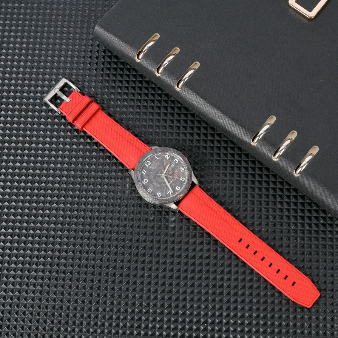 ENITON Orologio meccanico giapponese 8215 Movimento esotico in fibra di carbonio FKM Elastico unico Super Lumi Orologio da polso meccanico da uomo