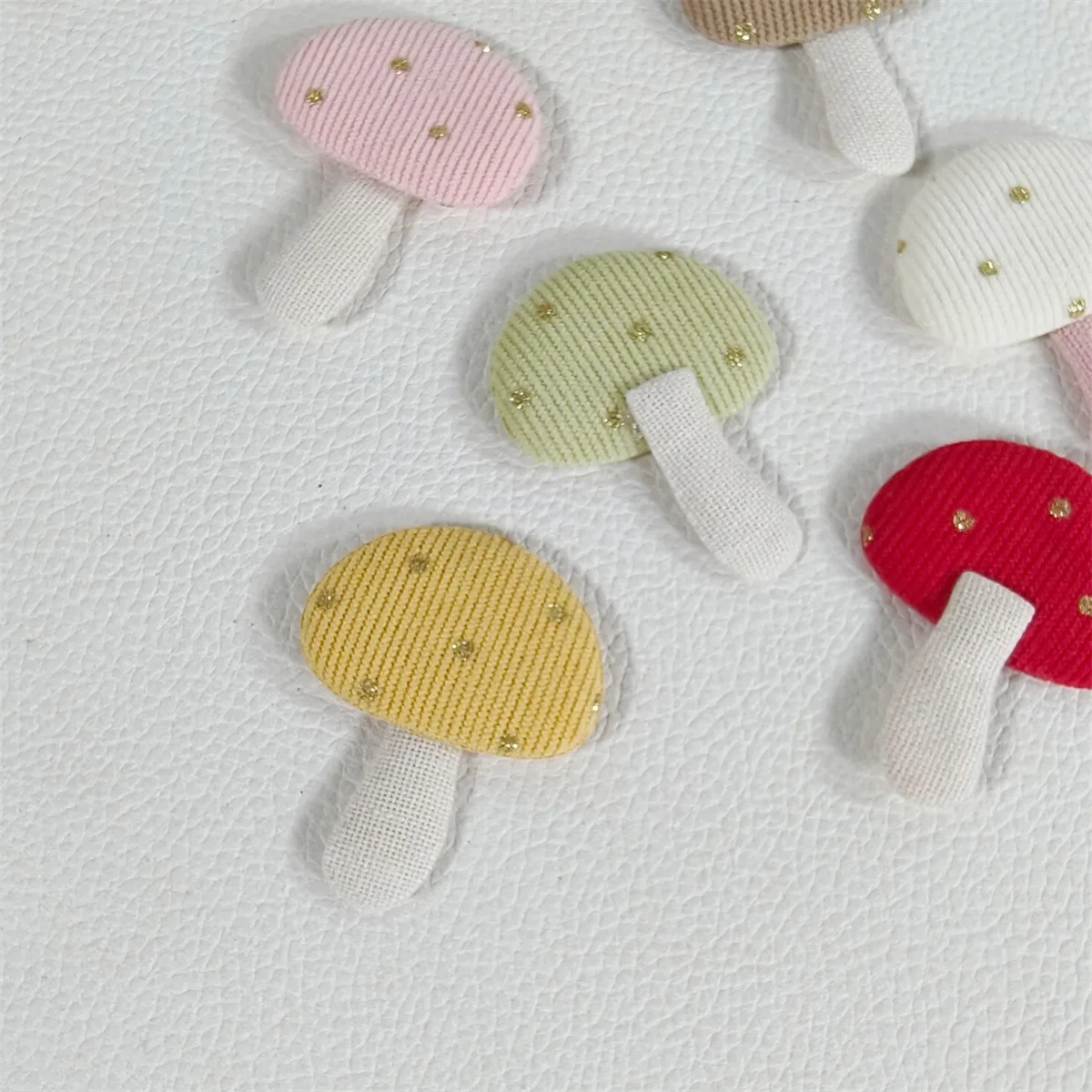 15PCS Plush fabric art cute little fresh mushroom accessories DIY hair accessories bags clothing shoes socks hats decorative acc