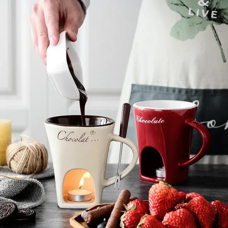 Taza de Chocolate, helado suizo europeo, queso, Chocolate, horno derretido, atmósfera de cerámica roja, taza caliente con tenedor de regalo