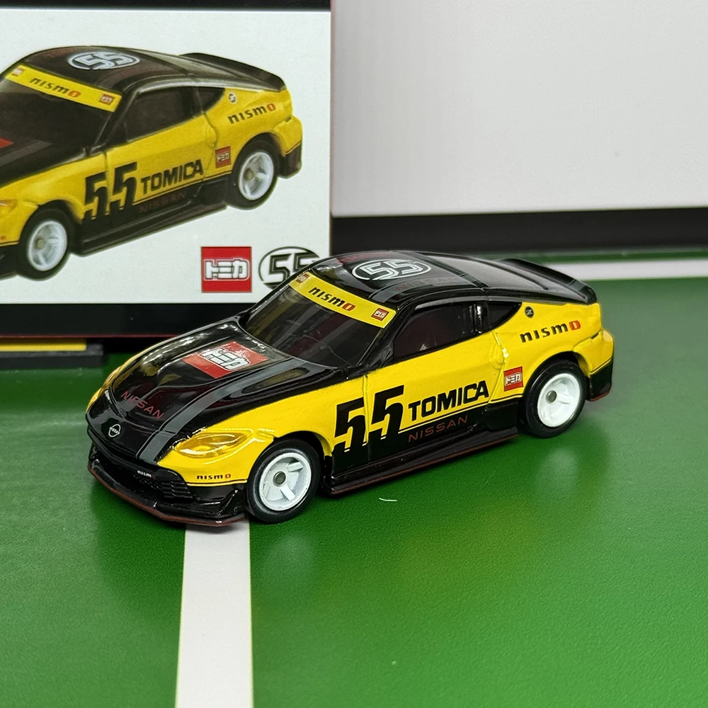 

Tomica Premium 15 Nissan Fairlady Z NISMO Tomica 55th Anniversary Specification Die Casting Static Alloy Car Mode Collection