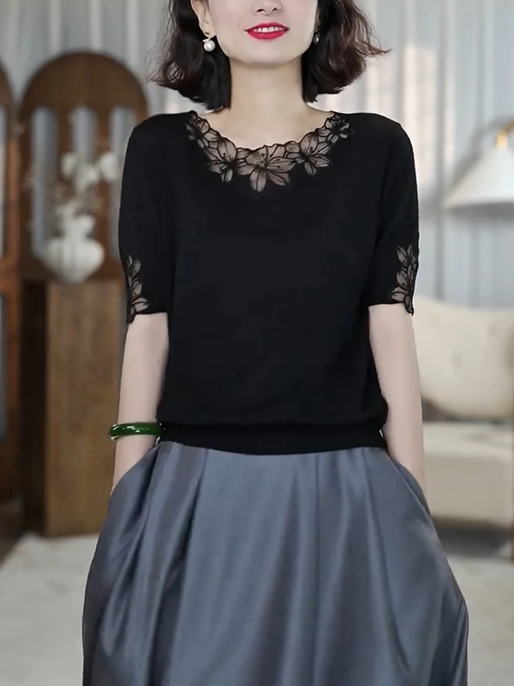 

Корейская футболка с кружевным крючком и цветком, летняя мода, удобная полая футболка ort Sve размера плюс, модный топ с мясным покрытием