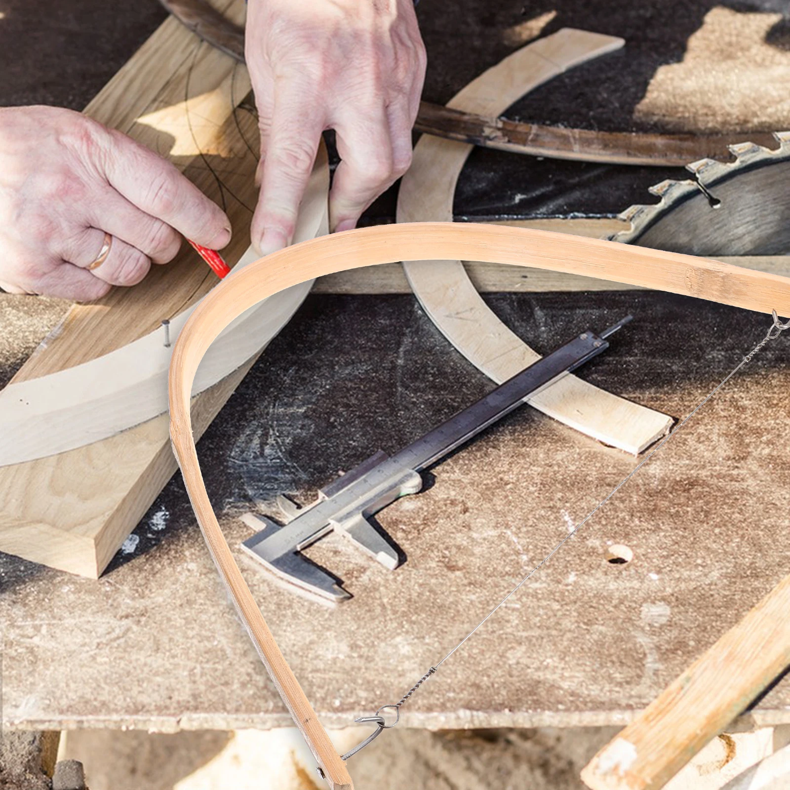

Outdoor Coping Saw Ergonomic Handle Lightweight Long-Lasting Rust Resistant Woodworking Hand Saw for Wood Cutting