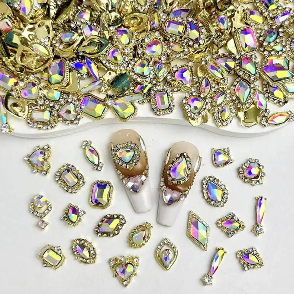 50Pcs/Lot Luxury Heart Square Rhinestone Alloy Nail Charms Colorful Iridescent Glass Diamond Irregular Shape Nail Art Decoration