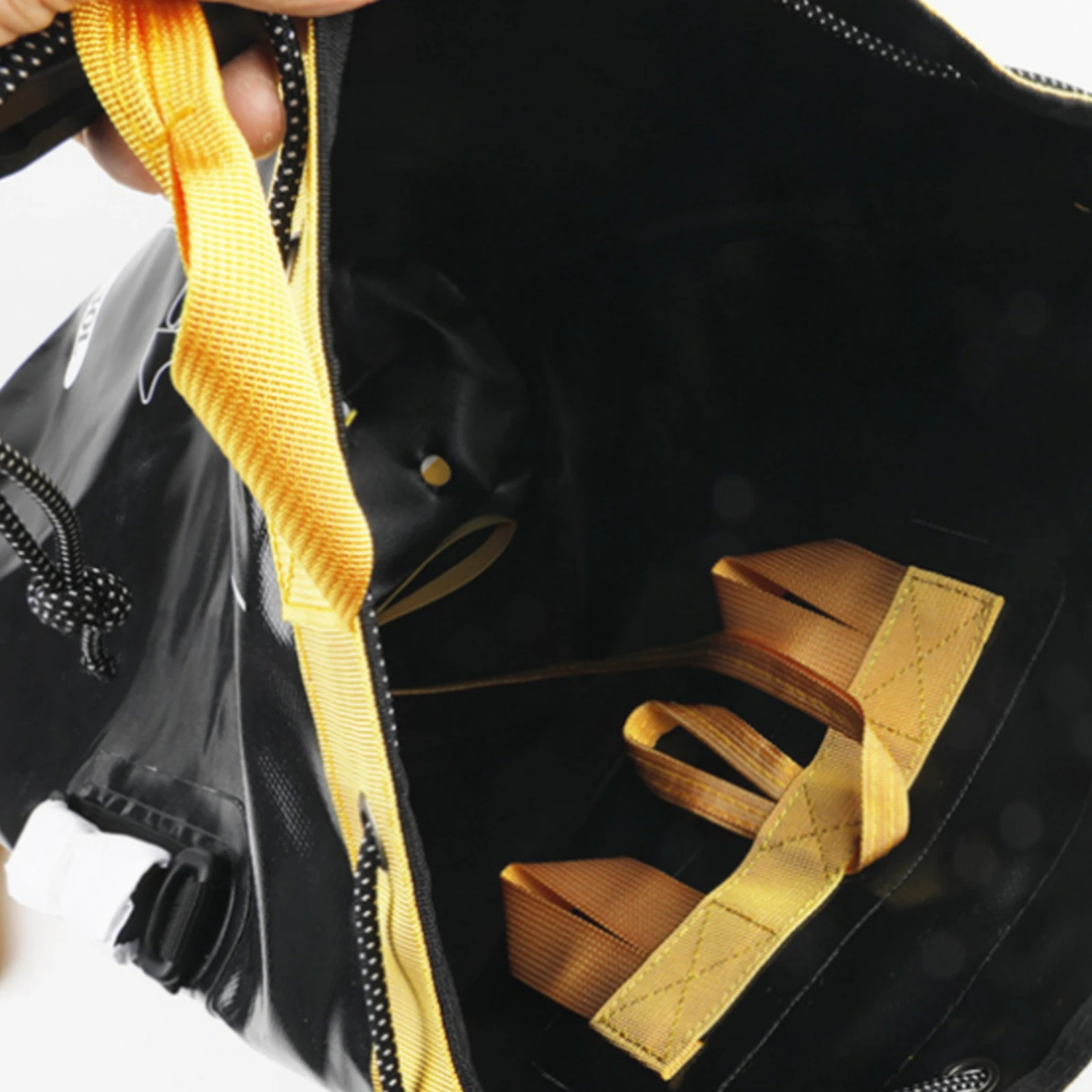 

Climbing Rope Backpack Heat-Sealed Climbing Rope Bag Side Handle Hanging Points for Canyoning